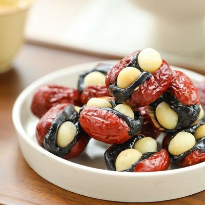 抱富枣幸福枣抱福枣红枣夹血糯米坚果暴富袋装新疆办公室休闲零食