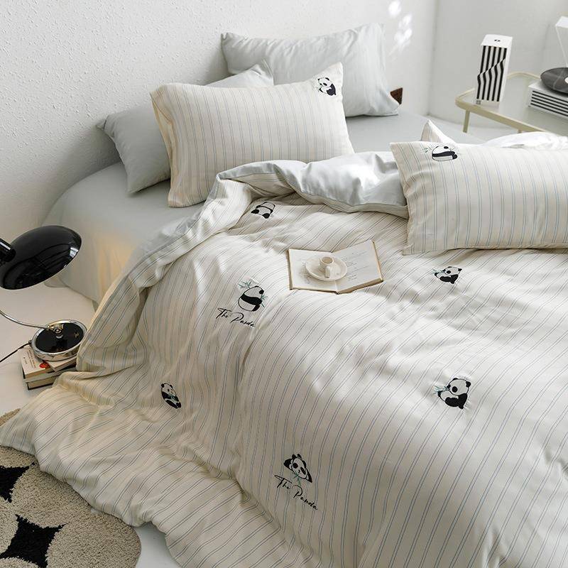 A类轻奢高级感100LF兰精天丝刺绣四件套夏季冰丝床单被套床上用品