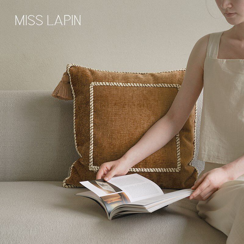 澜品回廊橘色绣花边绑绳抱枕客厅新中式靠枕腰枕沙发床头靠枕