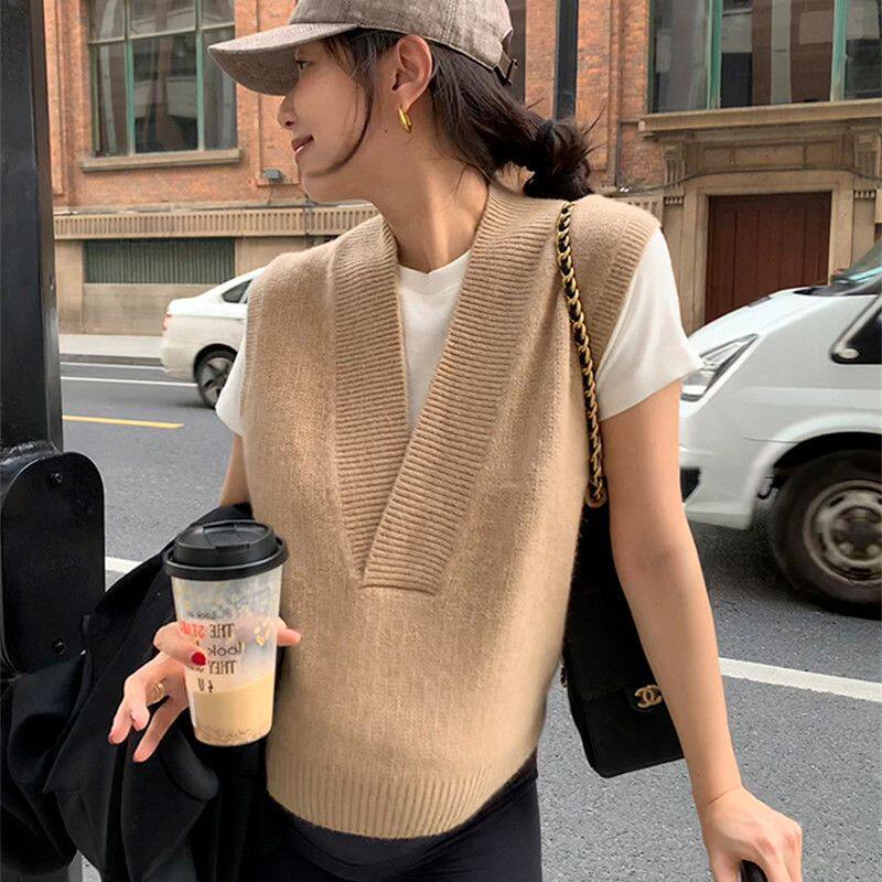 复古大V领宽松针织女衫春秋季新款叠穿马甲背心坎肩毛衣外穿上衣