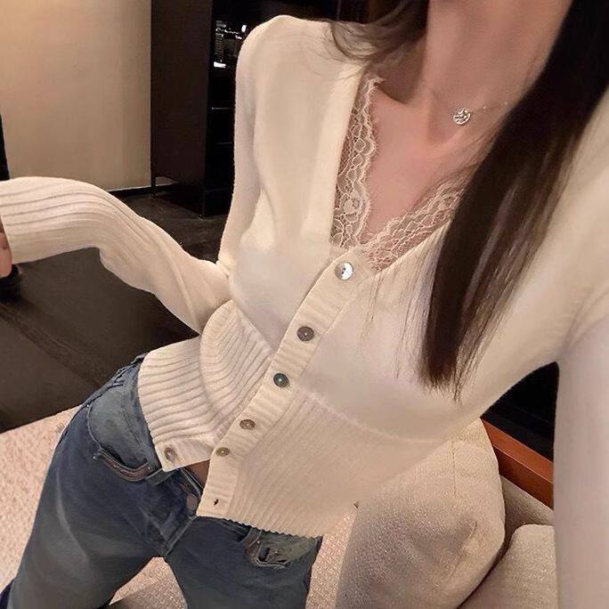 粉色蕾丝v领针织开衫女春秋修身收腰内搭打底毛衣温柔风短款上衣