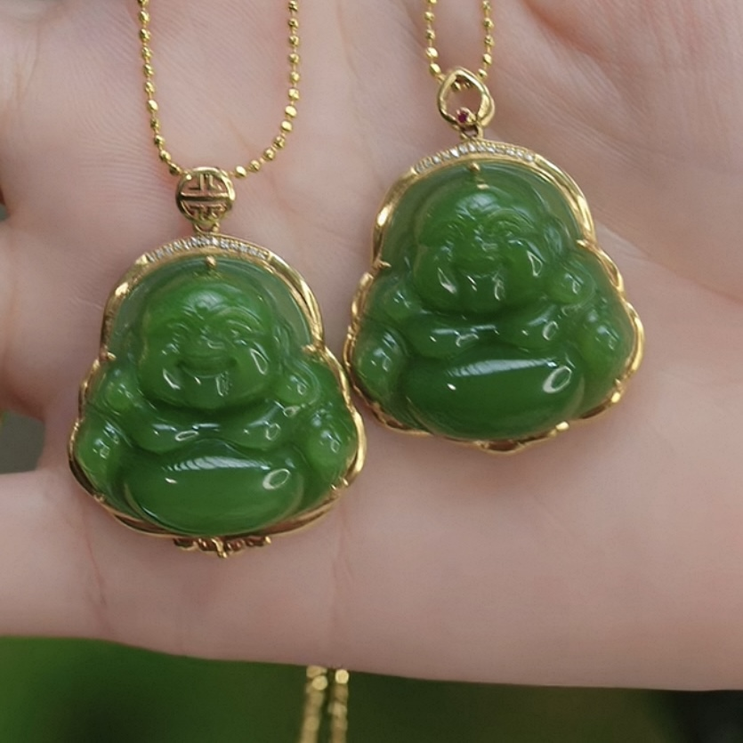 【莹莹专享】和田碧玉菠菜绿佛吊坠