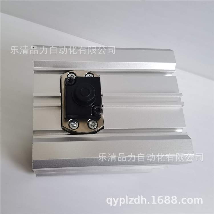 带端锁气缸CBQ2B25/CDBQ2B25-35-40-50-75-100DC/DCM-HN/HL/RN/RL