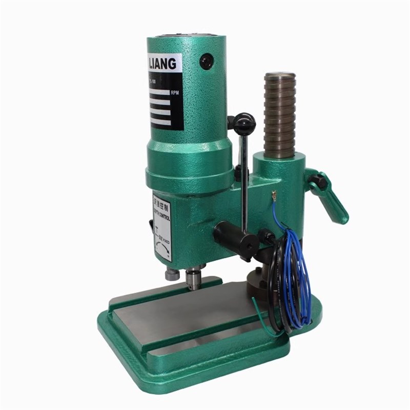 台湾高速精密桌上钻孔机YL-100微型钻床小台式钻床0.2-4MM打孔机