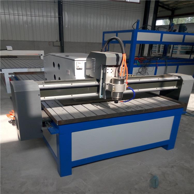 立体木工雕刻机cnc6090数控雕刻机大龙门棺材雕刻机