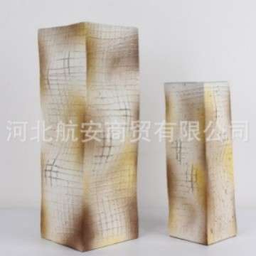 现代简约创意树脂花器树脂花插花瓶样板房售楼处桌面茶几书架饰品