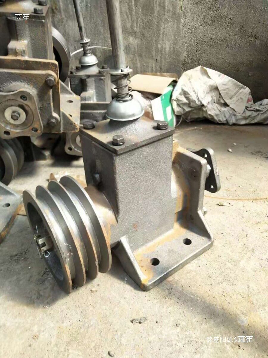 农用三轮吸粪车洒水车分体泵配件离合器离合头分离器泵座