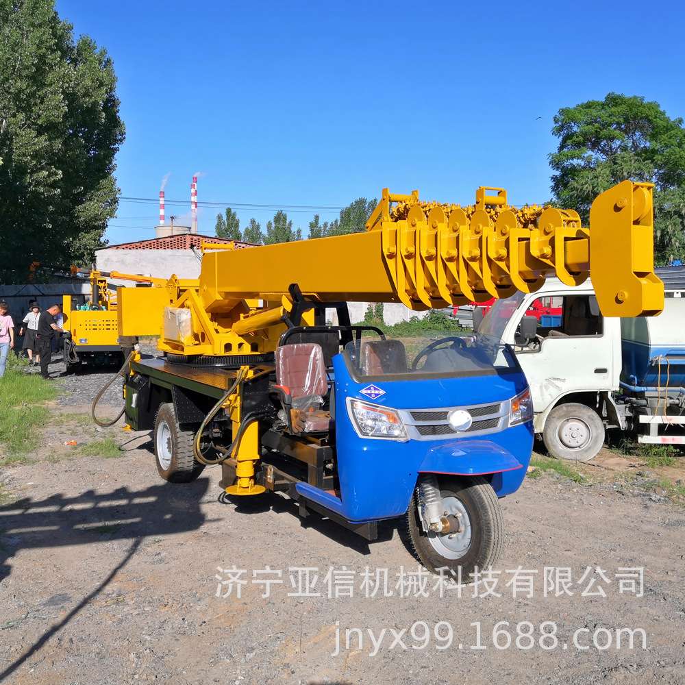 建筑工程三轮吊 多功能三轮随车吊 5吨三轮吊车 三马子小吊机