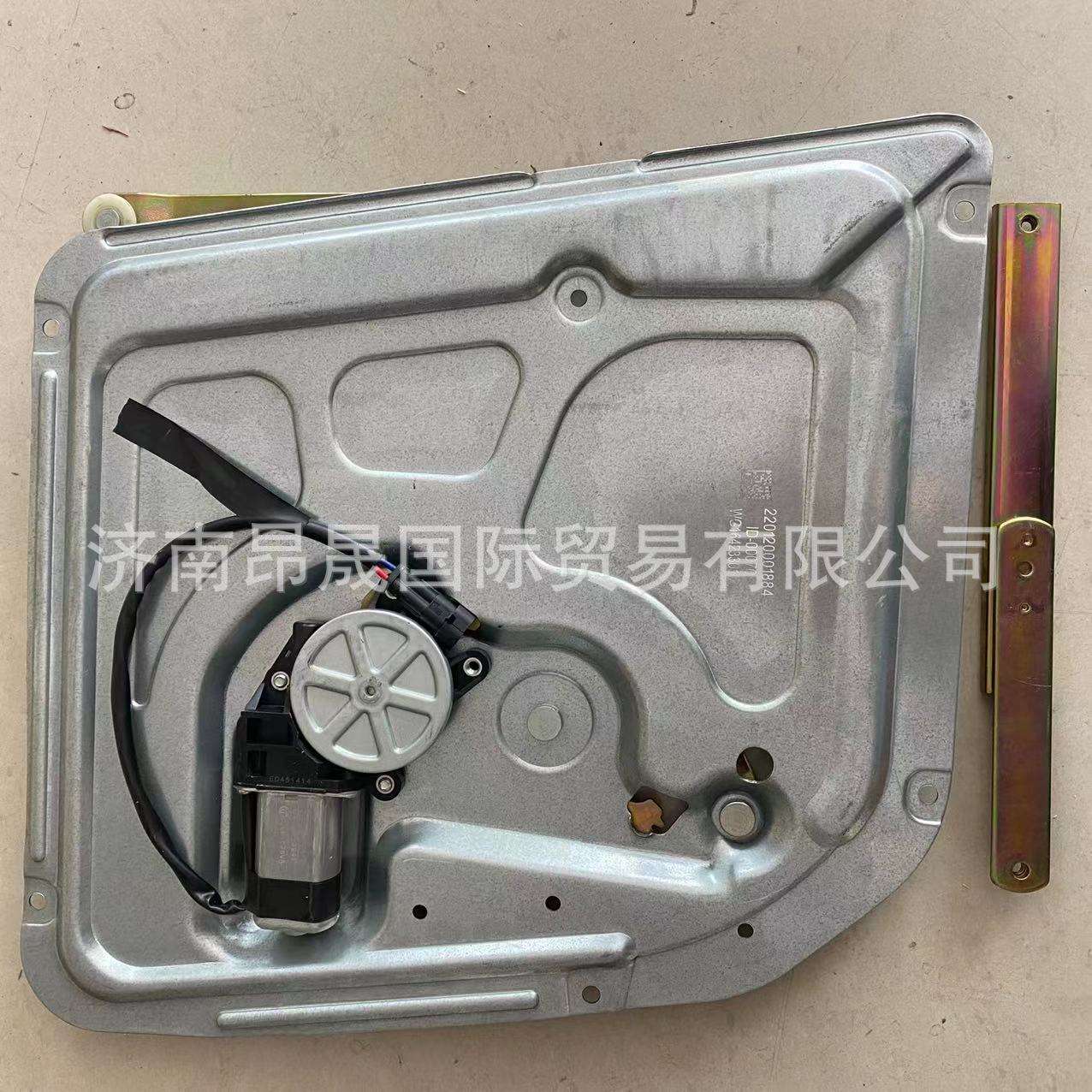 中国重汽豪沃 原厂 WG1642330103 左门电动玻璃升降器总成出口