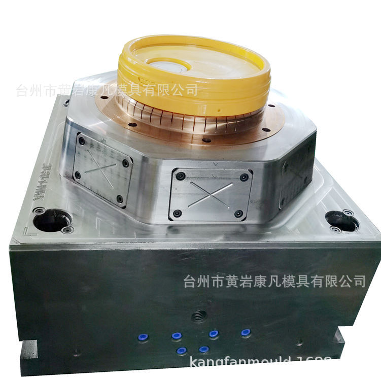 20L升油桶注塑模具18公斤塑料油脂桶模具 台州黄岩塑料桶模具厂