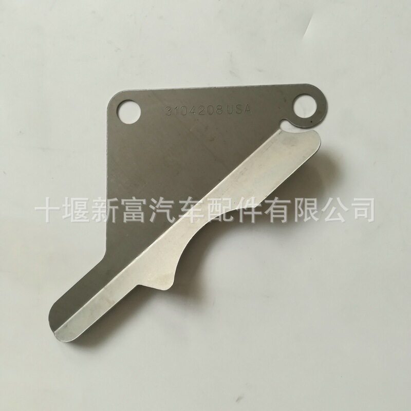 适配康明斯ISX15QSX15发动机配件3104208水泵支架图片