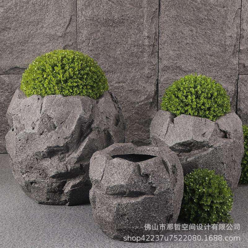 仿真石头花盆庭院造景布置假山玻璃钢花盆组合户外落地摆件