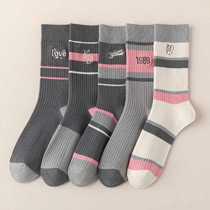 美拉德袜子女秋冬款加长中筒袜保暖外穿运动日系ins潮条纹堆堆袜