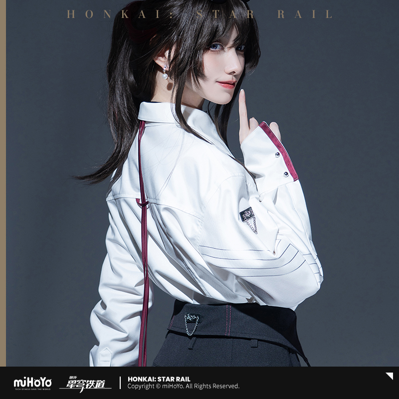 卡芙卡主题印象系列宽松衬衫