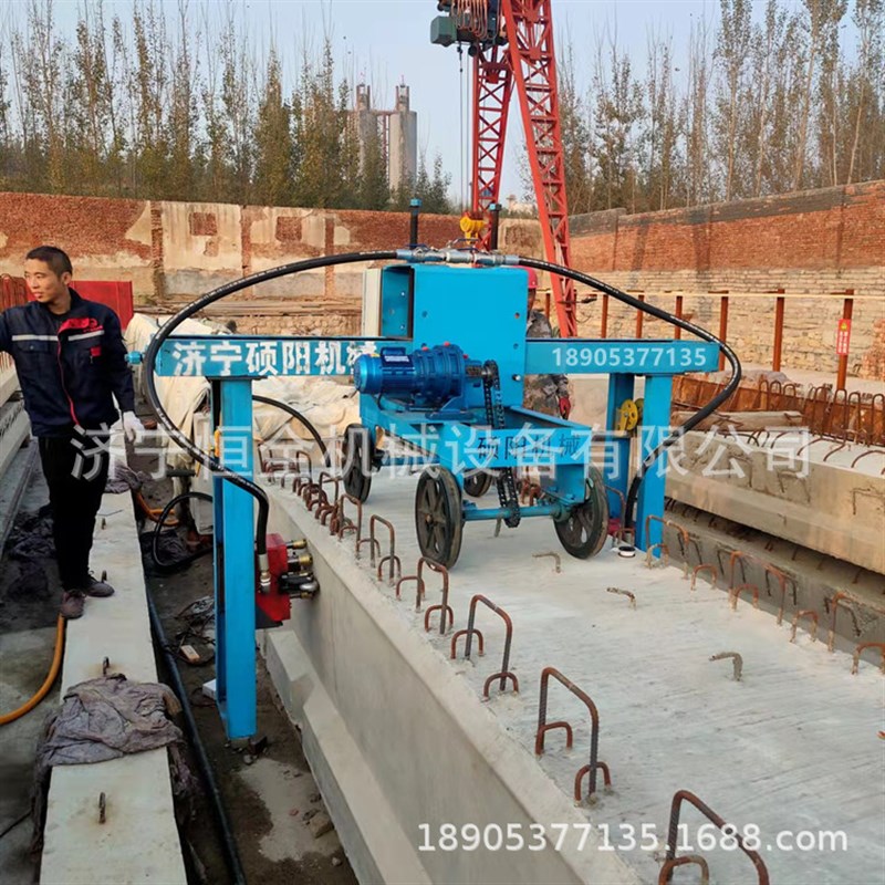 济南高速公路板梁快速打毛机 框架式机械凿毛机 空心板凿毛机