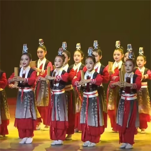 国学朗诵古典舞中国风汉服演出服