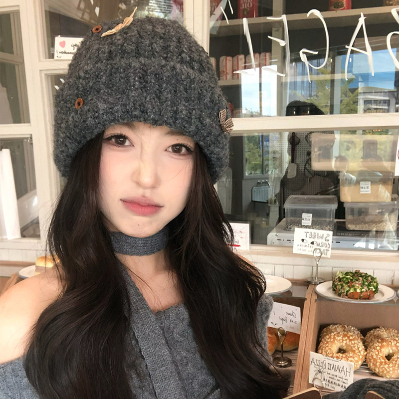 【猫仔kitten】可爱纽扣蝴蝶结针织毛线帽保暖大头围帽子女秋冬季