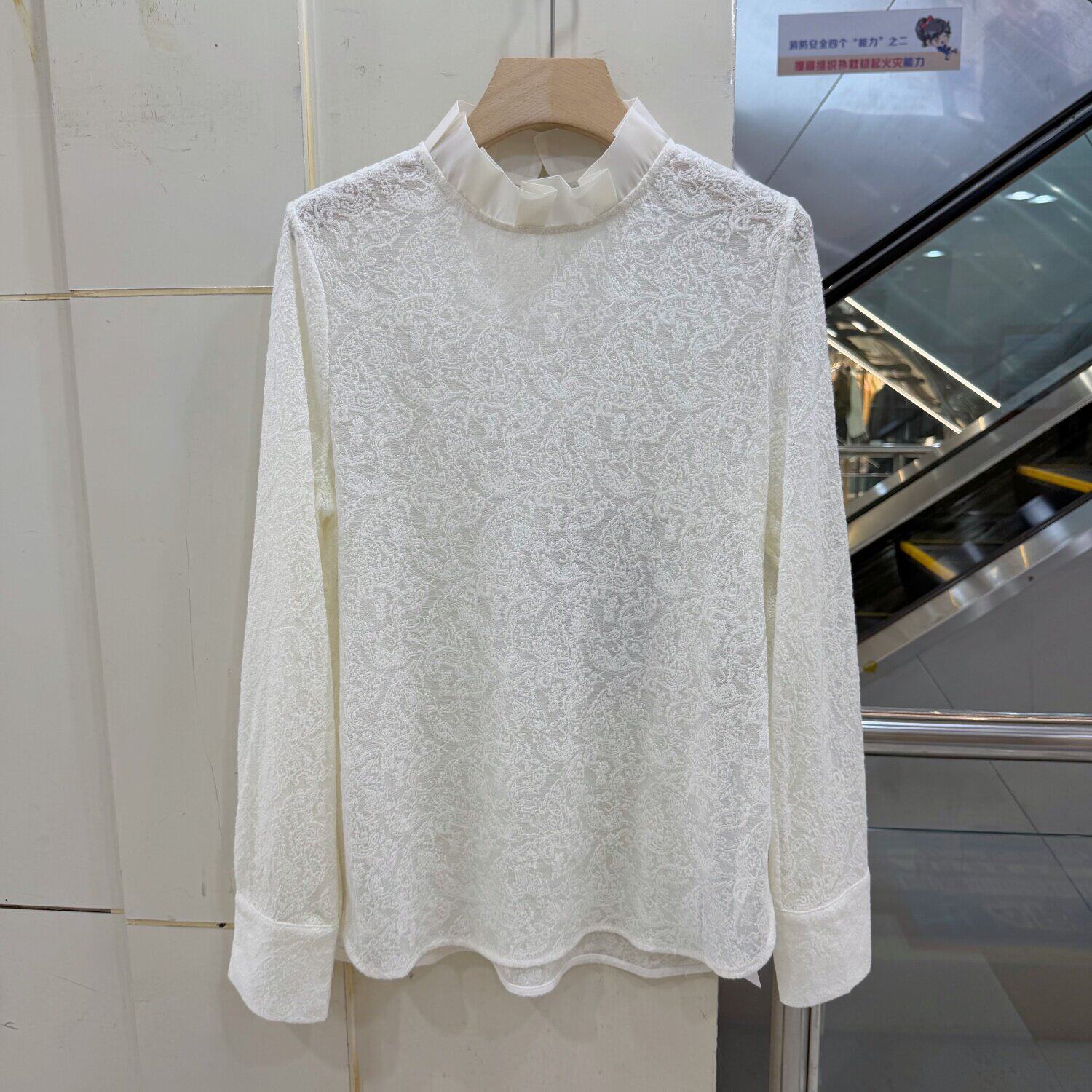 艾妮莉661192 欧货木耳花边立领蕾丝腰果花减龄羊毛T恤小衫上衣秋