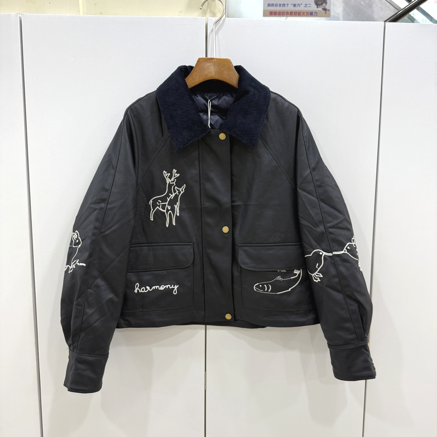 M.COCOSS C51313欧洲站25冬刺绣灯芯绒翻领赵露思同款工装羽绒服