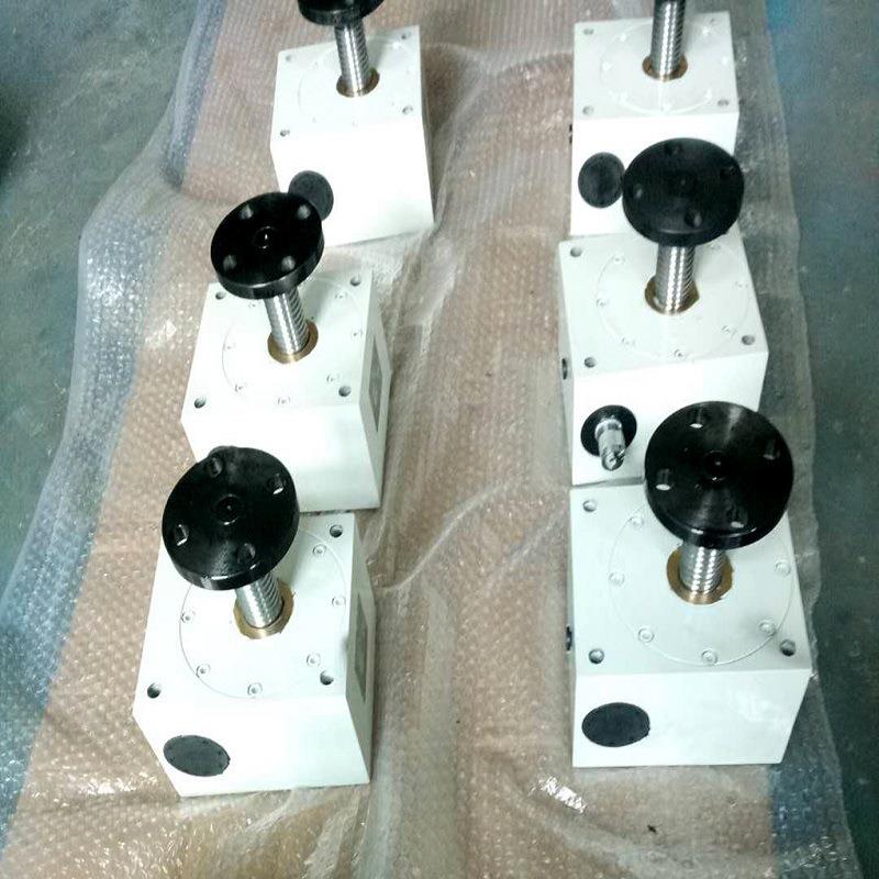 SL100丝杆杠升降机 螺旋升降机 滚珠丝升降机 齿条升W降机 升降器