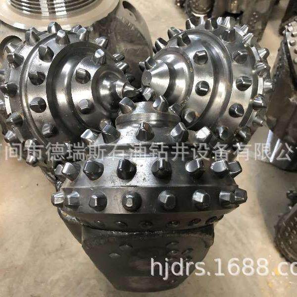 2021新技术12 1/4(311mm)镶齿三牙轮钻头用于穿越工程
