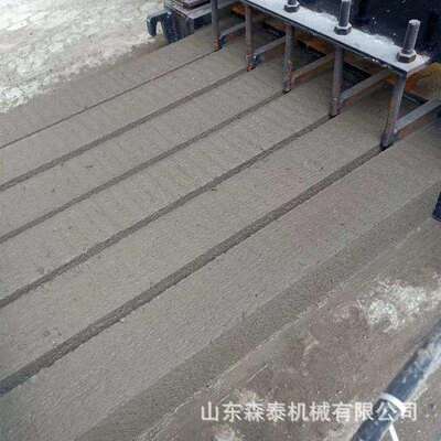 预制水泥过梁过木成型机预应力推挤式檩条机水泥梁挤压成型机