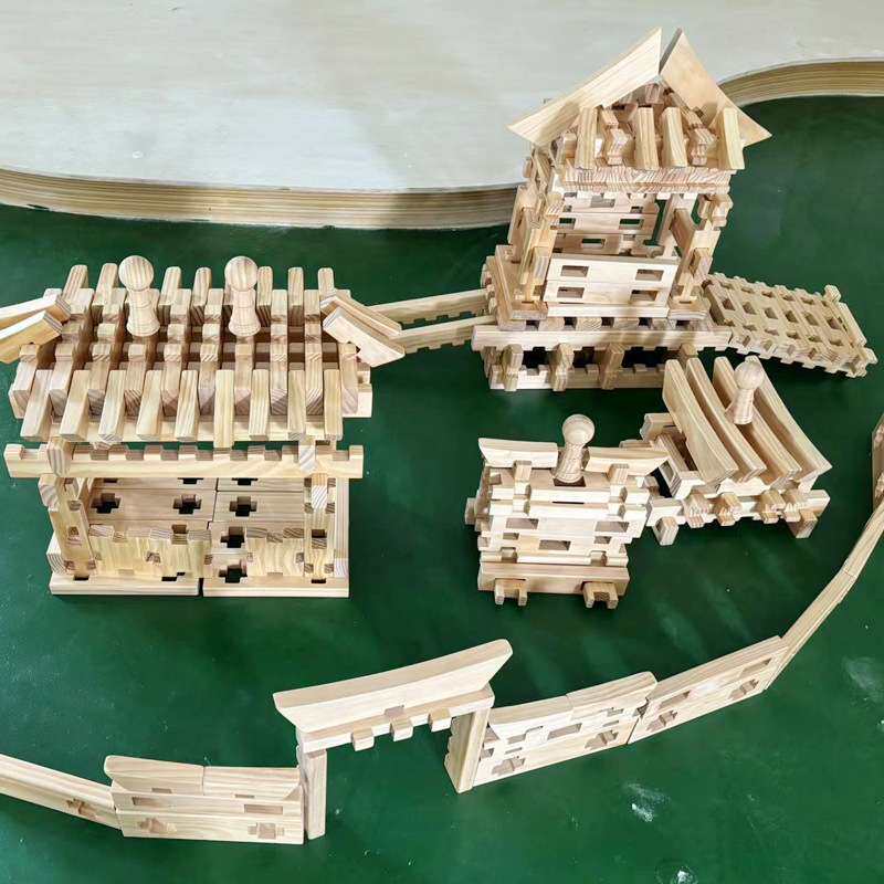 幼儿园大型户外清水积木鲁班榫卯大型搭建实木打孔建构区国潮积木