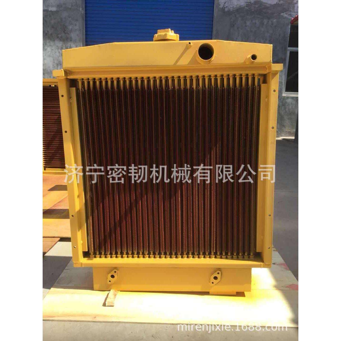 推土机全车配件SD22/SD32水箱散热器总成175-03-C1002