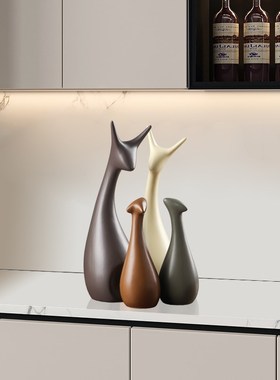 一家四口小鹿摆件客厅酒柜隔断玄关家居摆设电视柜子餐边柜装饰品