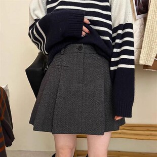 大码高腰灰色毛呢半身裙秋冬季配毛衣卫衣百褶裙胖mm遮胯显瘦短裙