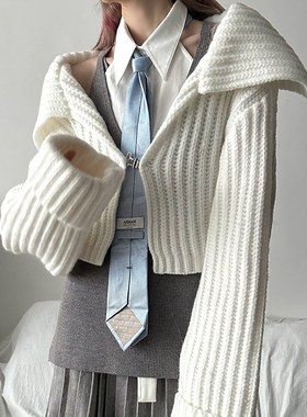 Common in 0120高级look 白色大翻领毛衣外套女长袖针织开衫上衣