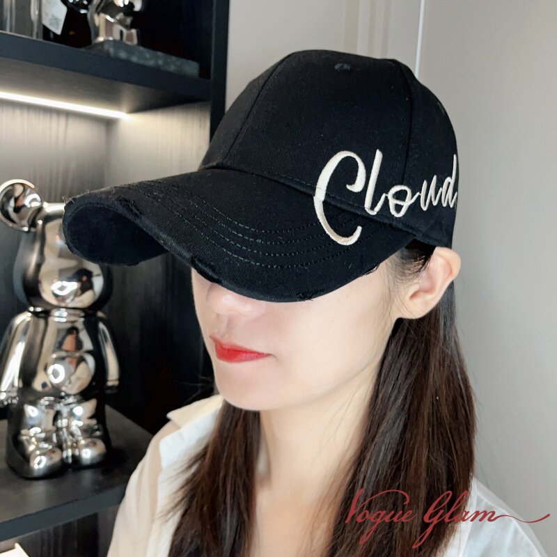 CLOUD字母刺绣黑色硬顶棒