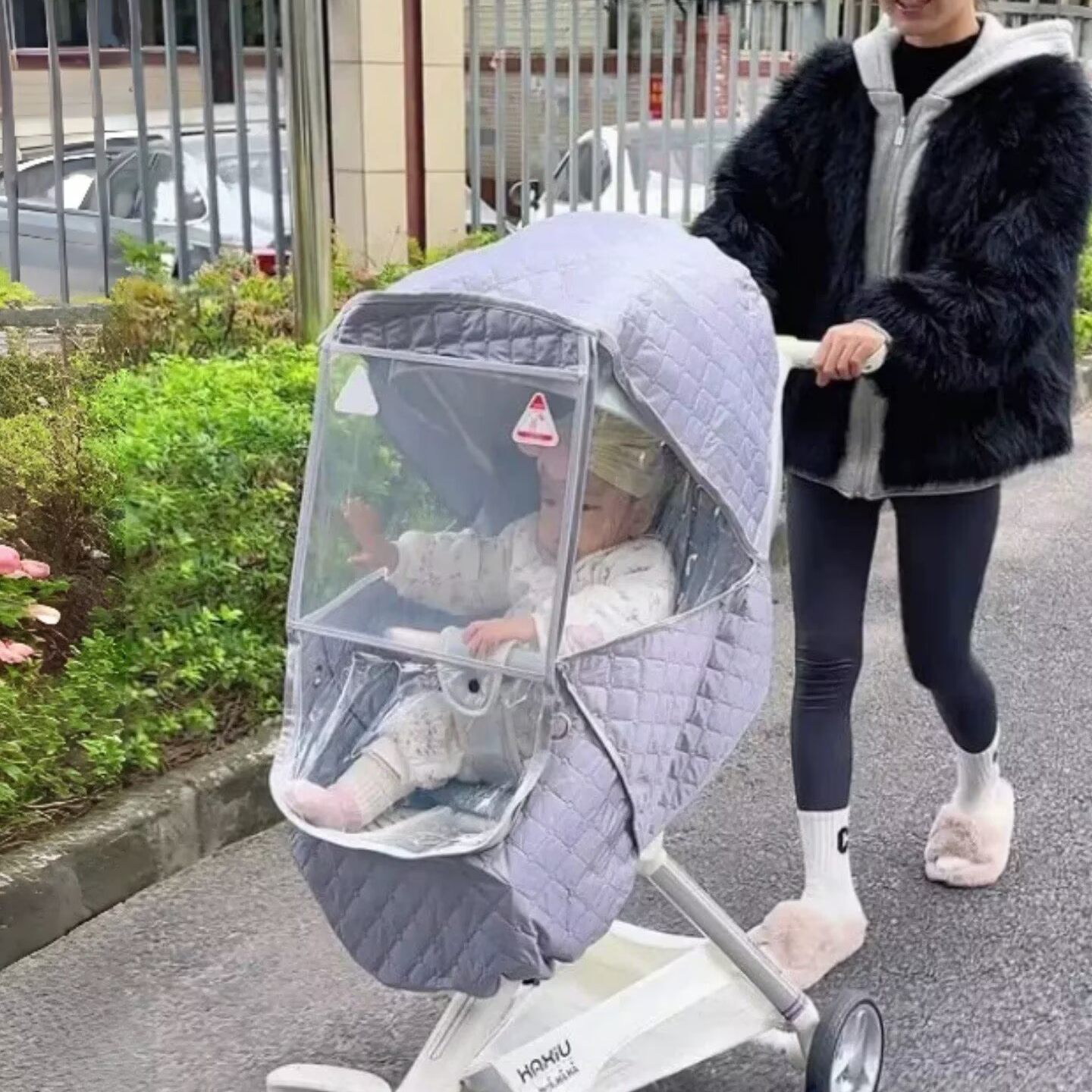 遛娃神器防风防雨罩婴儿车挡风罩通用型冬季宝宝小推车挡风被全包