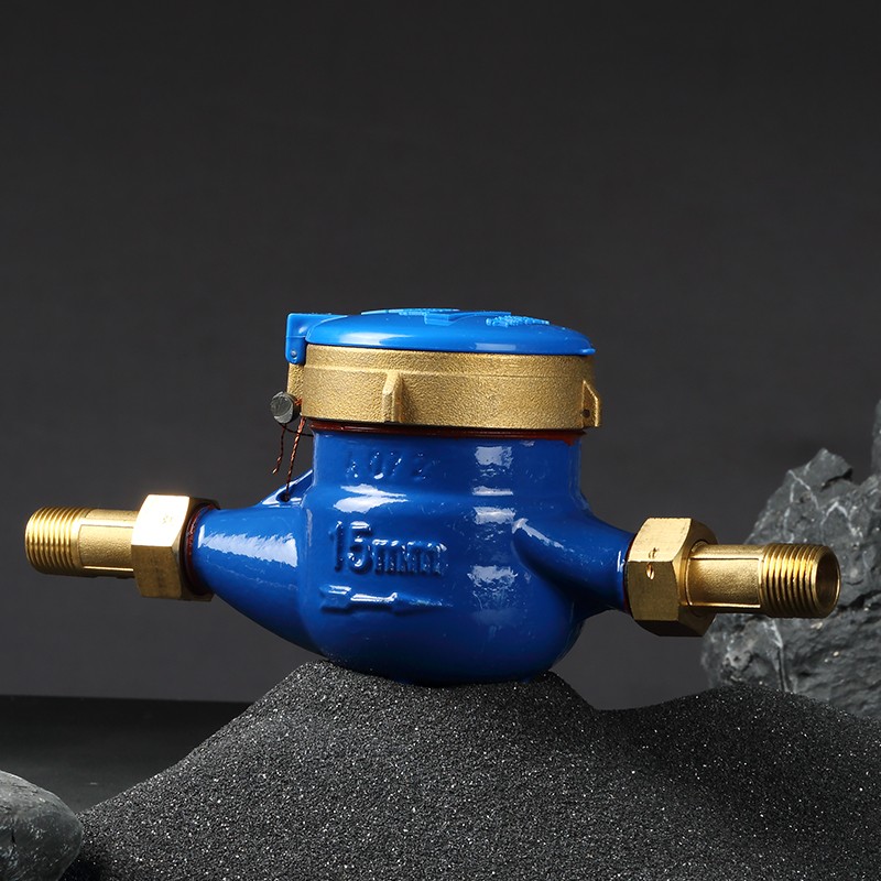 埃美柯061Q高灵敏水表铁壳防滴出租房家用机械自来水液封冷水表