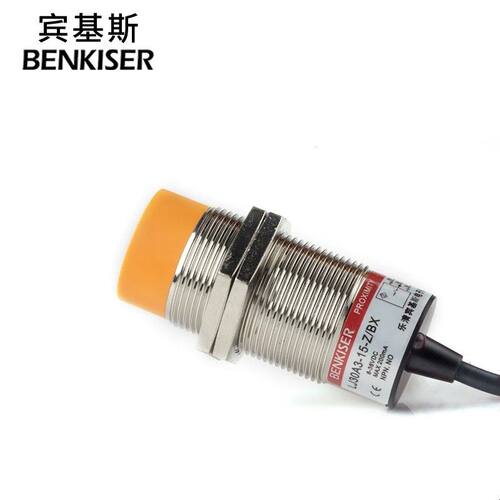 M30接近开关传感器三线24v金属感应npn常开LJ30A3-15-Z/BX电感式