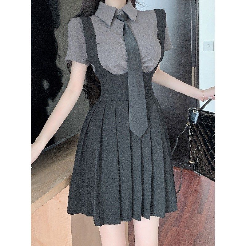 大码学院风衬衫胖mm显瘦连衣裙束腰背带裙夏季女装新款黑色套装裙,女装/女士精品,大码套装,淘宝优惠券,粉丝福利购,淘宝优惠卷