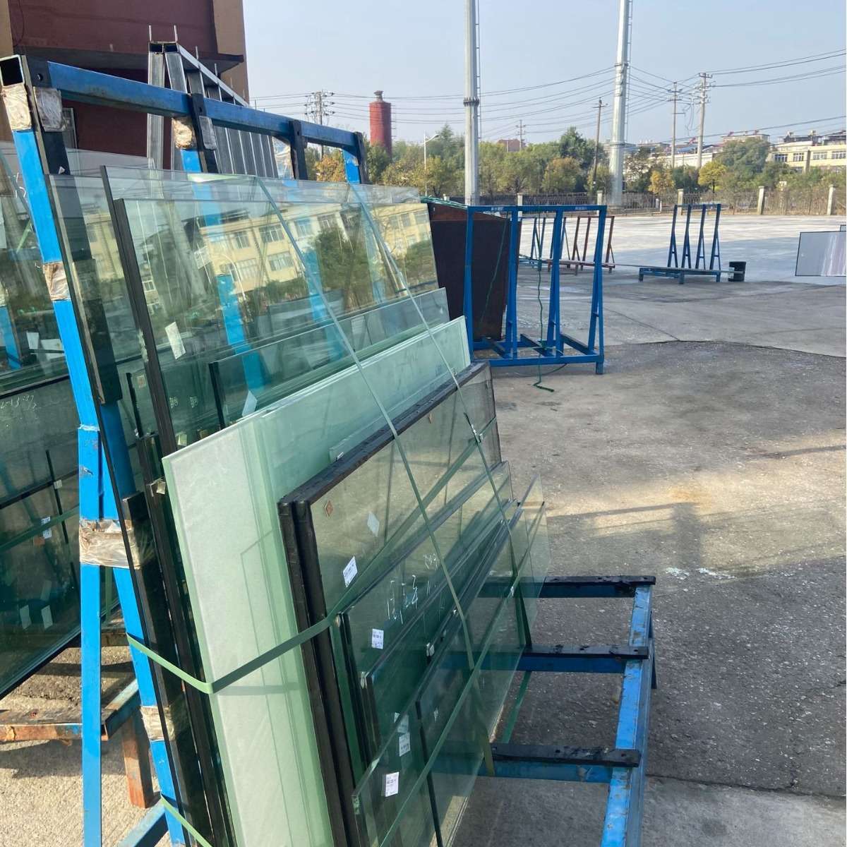 厂家加工 源头钢化玻璃双层中空蓝镀膜lowe玻璃隔热隔热节能