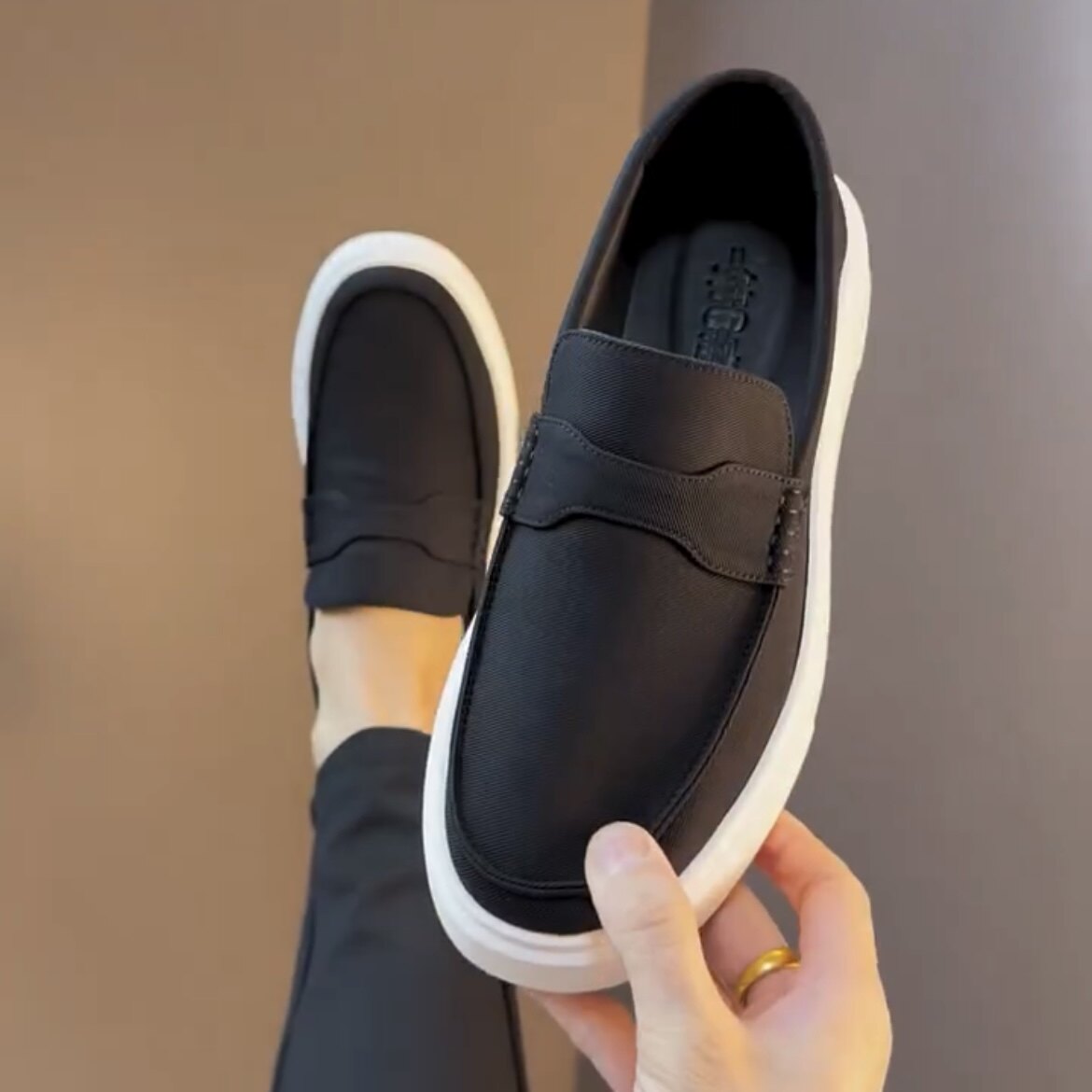 2026春季新品轻奢商务休闲高端时尚橡胶鞋底舒适洋气男鞋帅气DLG