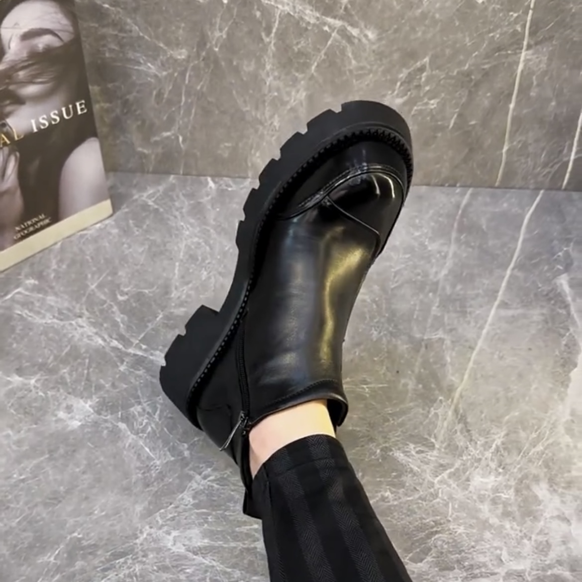 广州秋季款新品轻奢商务休闲高端时尚橡胶鞋底舒适洋气男鞋xD帅气