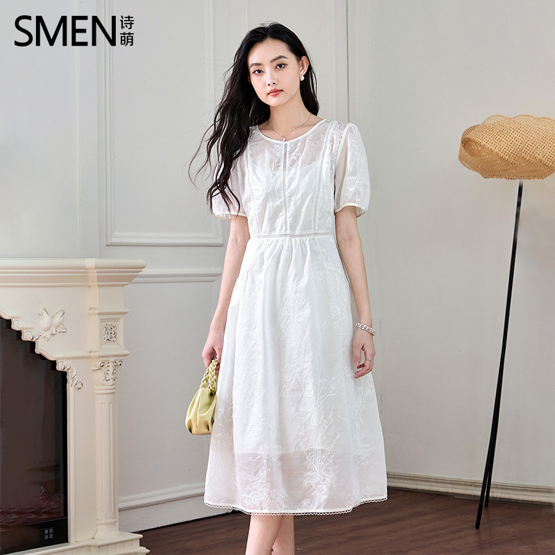 SMEN诗萌法式纯色绣花连衣裙女士