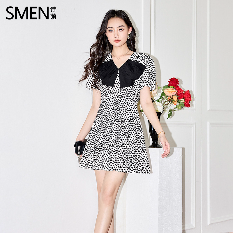 SMEN诗萌夏季波点收腰A字小黑裙