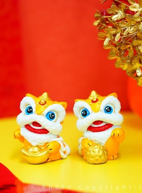 摸摸狮头再摸尾 从头顺到尾!开心的喜庆醒狮小狮子摆件 送朋友