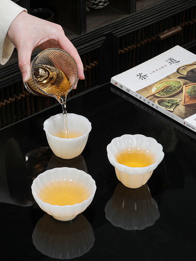 冰种璞玉瓷羊脂玉白瓷茶杯功夫茶具高端白瓷套装礼盒轻奢