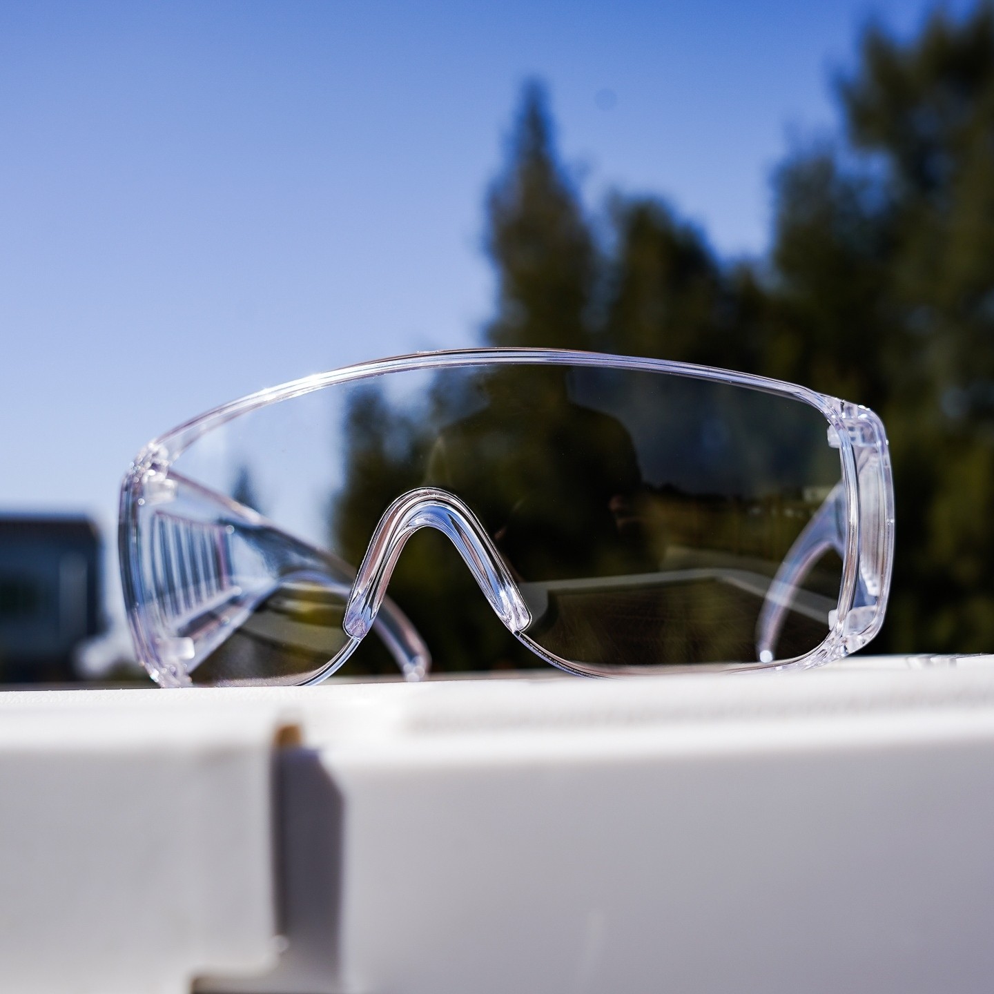 百叶窗防护眼镜防风一体式骑行防冲击电焊劳保防飞溅实验室护目镜