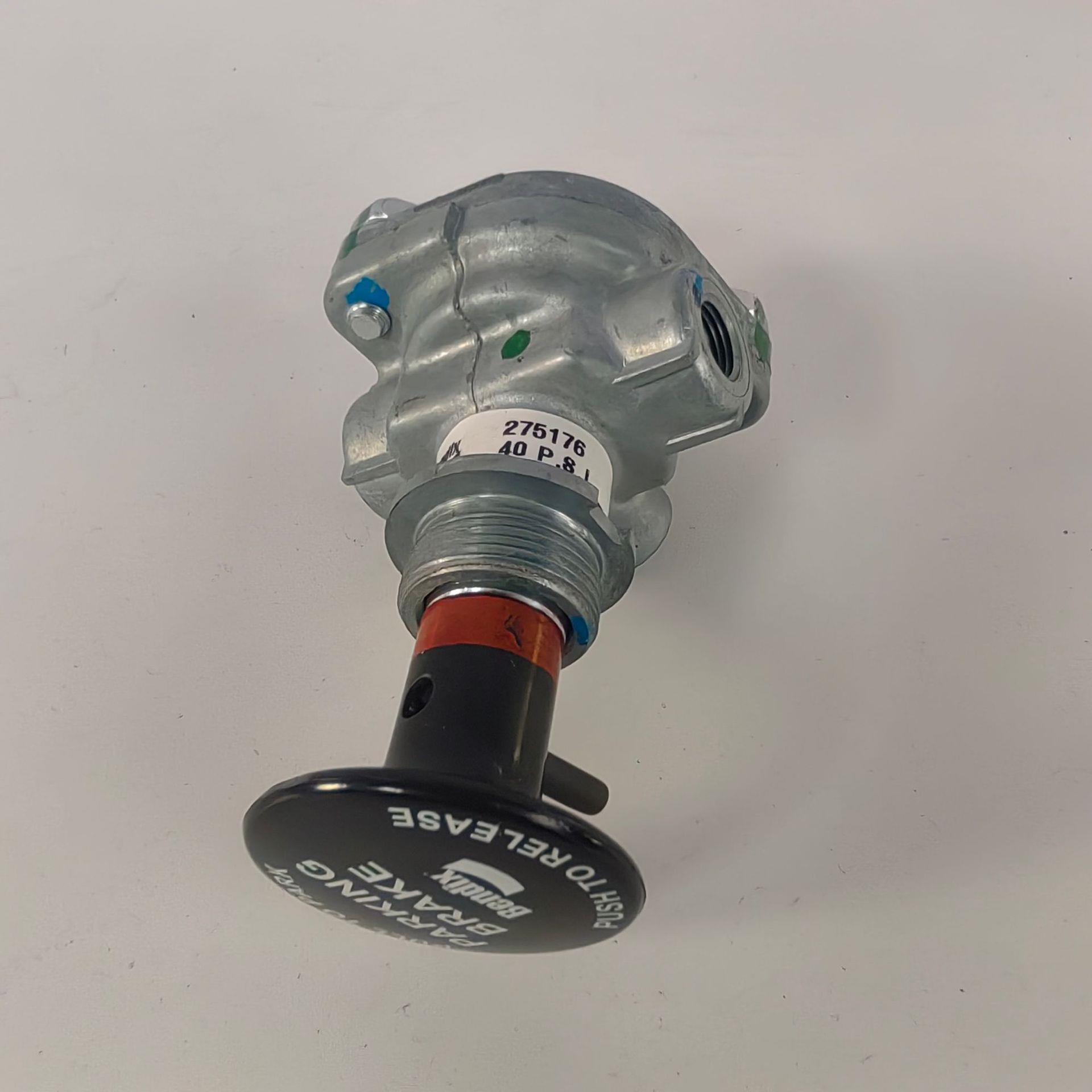 斗山大宇叉车配件10-13吨D110S5/D130S5急停开关