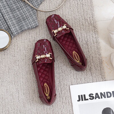 【潘星星】M978-19漆皮钻扣乐福鞋方头舒适软皮软底鞋