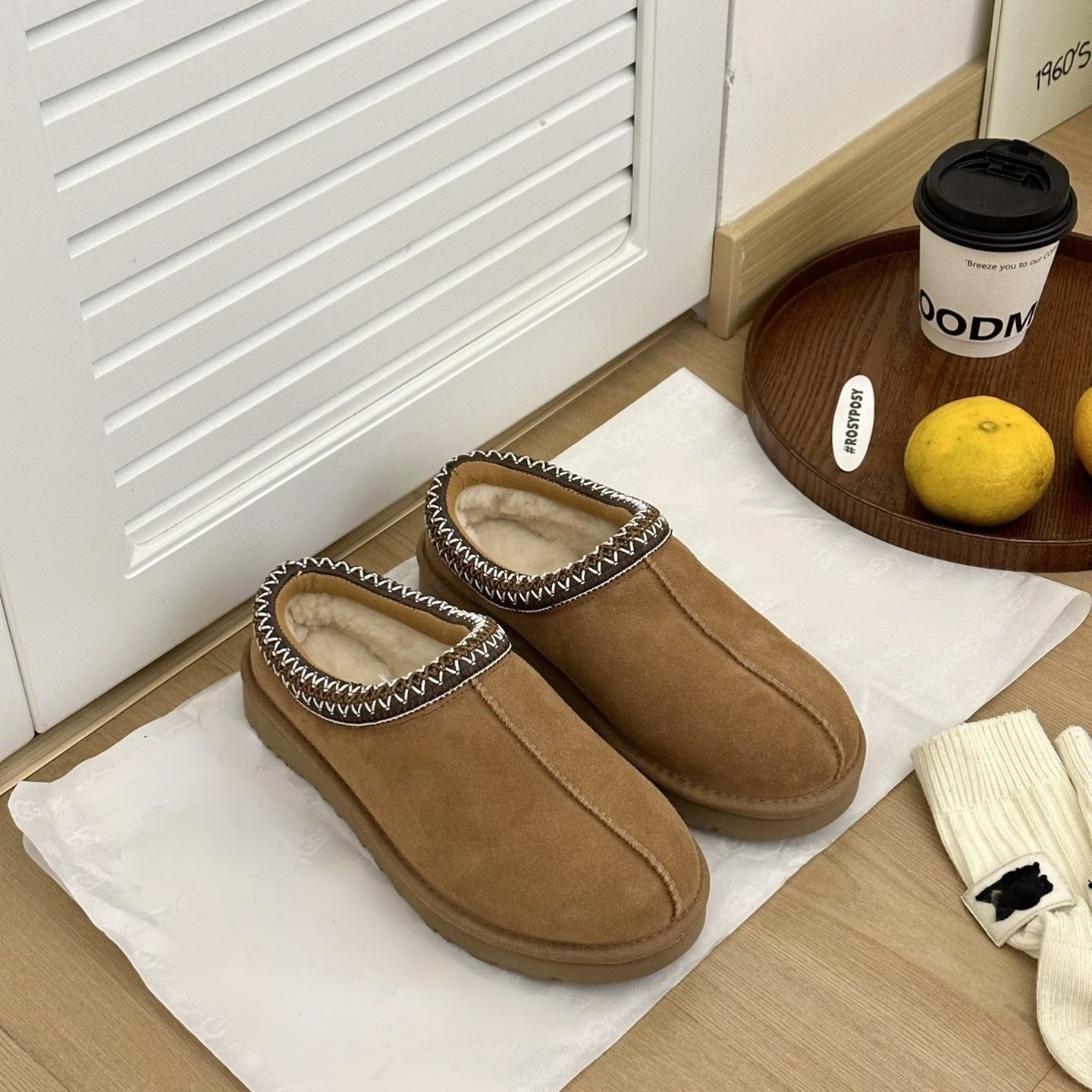 thumbnail for U home Sangpo winter couple ethnic style flat snow boots toe wool lining thick sole wool men's and women's warm shoes