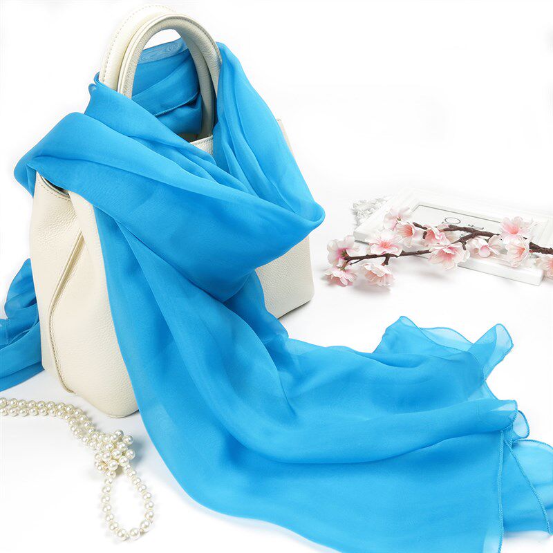 女士长款百搭旅游雪纺冬季真丝丝巾孔雀蓝色湖蓝色纯色桑蚕丝围巾