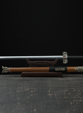 龙泉市刀剑工艺收藏品一体八面