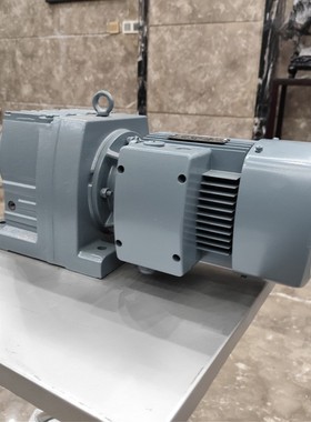 GR87-106.58-0.75KW减速电机 斜齿轮硬齿面减速机
